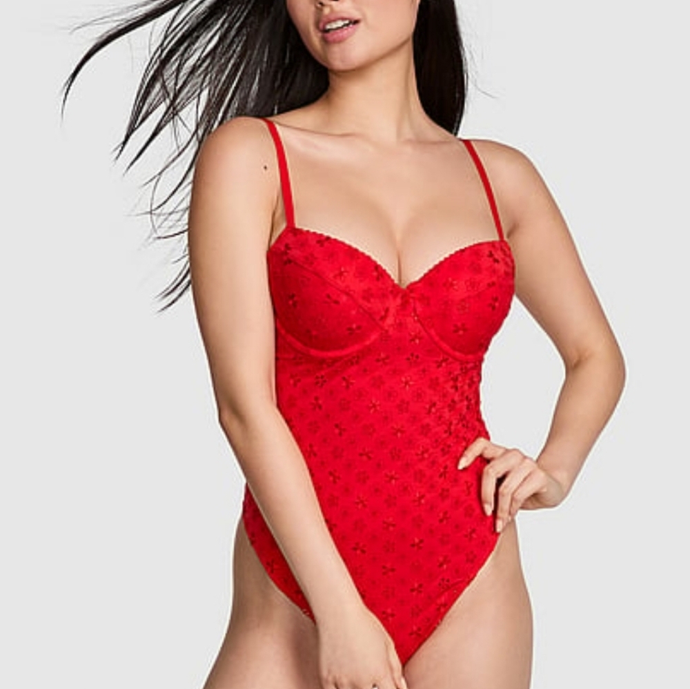 New!Pink By Frankies‎ Bikini Nova Eyelet One Piece Swimsuit